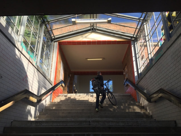 In many S-Bahn stations (like here at Griebnitzsee), you have to carry your bike to the platform!