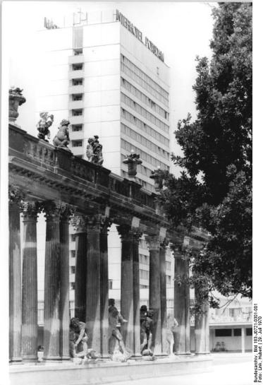 Potsdam, Interhotel, Kolonaden